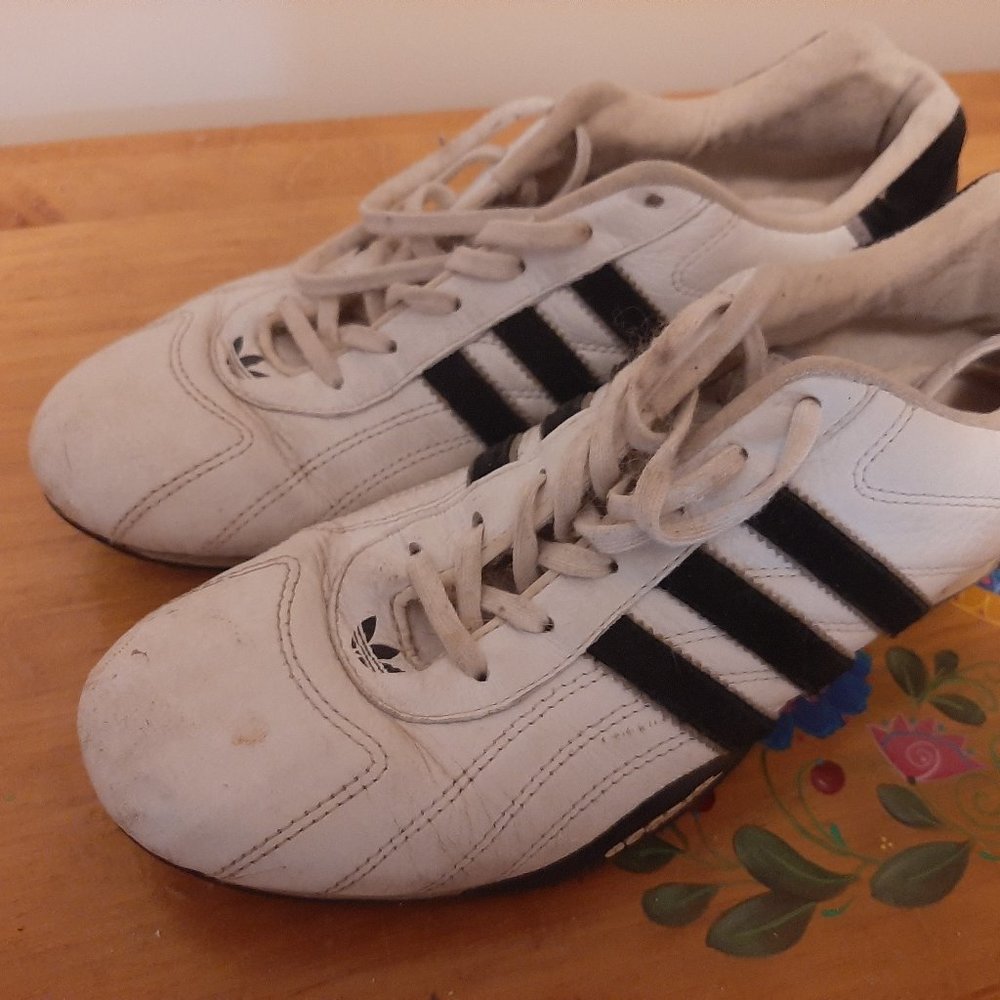 Adidas 'Goodyear' Adi Racer Low Top Sneakers